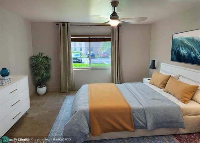 Property at 124 NE 19th Ct Unit 102B, Wilton Manors, FL 33305, 2 beds, 2 baths
