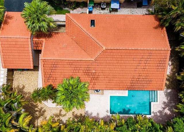 Property at 1515 Garden Rd, Weston, FL 33326, 3 beds, 2 baths
