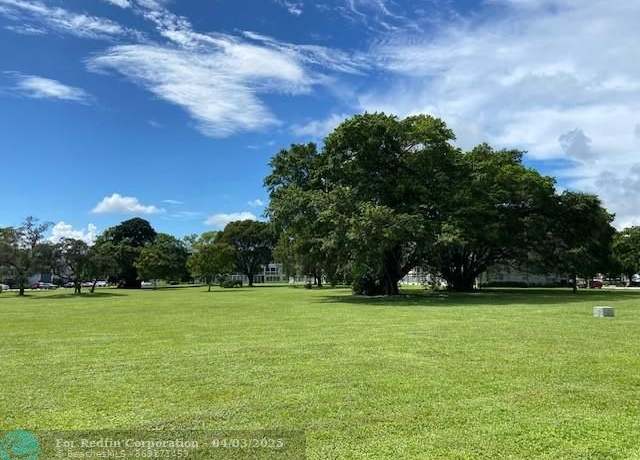 Property at 1011 Berkshire A #1011, Deerfield Beach, FL 33442, 1 bed, 1.5 baths