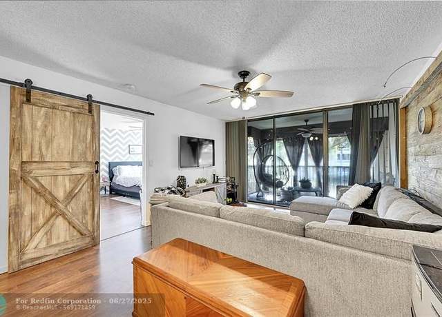 Property at 8592 W Sunrise Blvd #206, Plantation, FL 33322, 2 beds, 2 baths