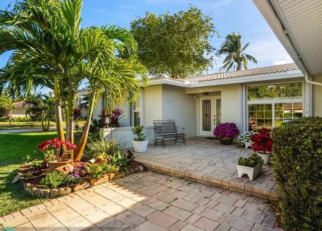 Property at 906 NW 83rd Dr, Coral Springs, FL 33071, 3 beds, 2 baths
