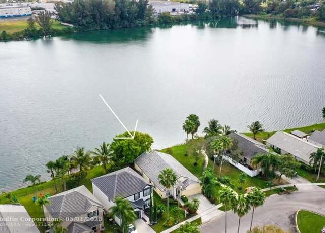 Property at 5788 N Plum Bay Pkwy, Tamarac, FL 33321, 3 beds, 2 baths