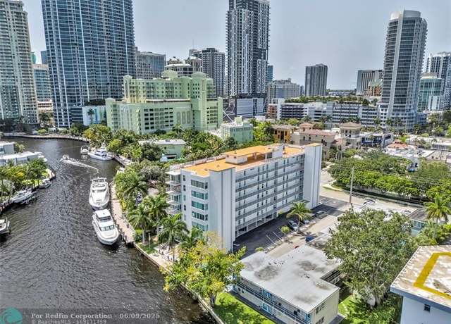 Property at 800 SE 4 St #405, Fort Lauderdale, FL 33301, 2 beds, 2 baths