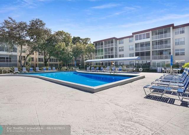 Property at 2650 NW 49th Ave #320, Lauderdale Lakes, FL 33313, 1 bed, 1 bath