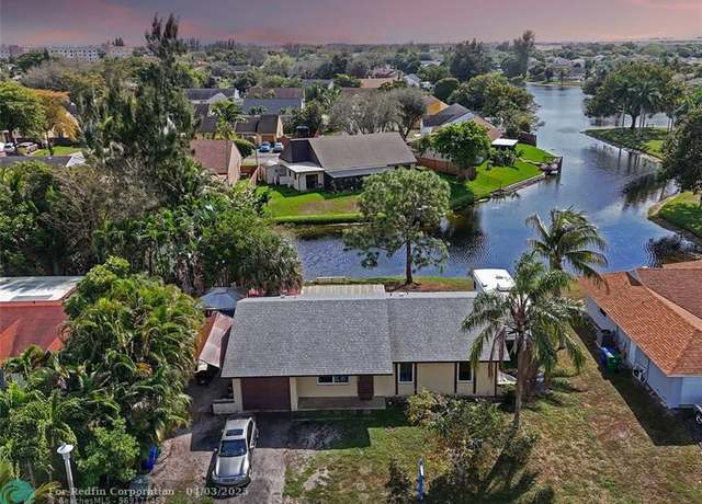 Property at 9300 Andora Dr, Miramar, FL 33025, 3 beds, 2 baths