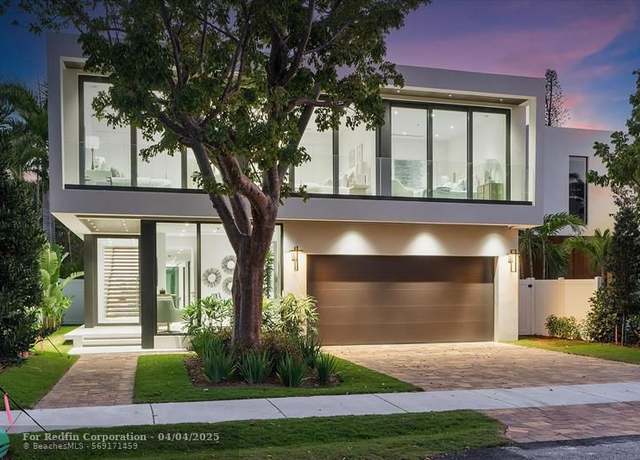 Property at 1010 SE 11th Ct, Fort Lauderdale, FL 33316, 5 beds, 5 baths