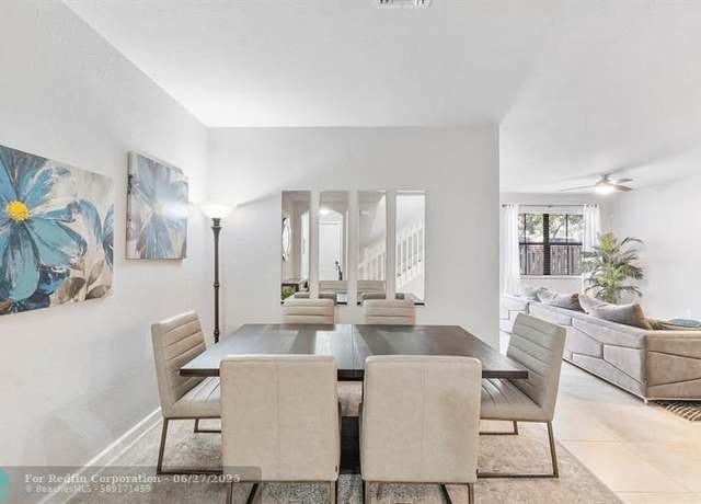 Property at 8433 Blue Cove Way #8433, Parkland, FL 33076, 3 beds, 2.5 baths