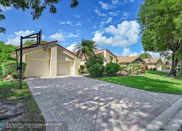 Property at 11008 NW 3rd St, Coral Springs, FL 33071, 5 beds, 2.5 baths