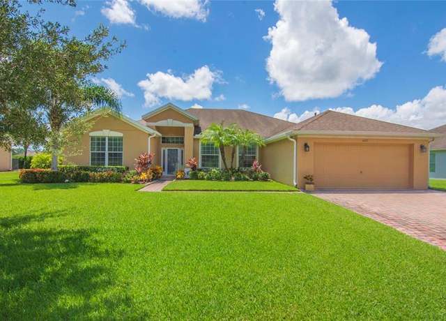 Property at 4415 SW 9th Ln, Vero Beach, FL 32968, 4 beds, 3 baths