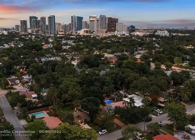 Property at 513 SW 13th St, Fort Lauderdale, FL 33315, 2 beds, 1 bath