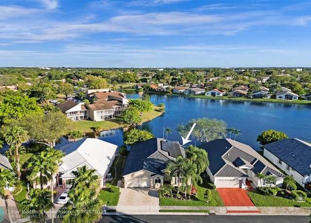 Property at 8712 NW 76th Dr, Tamarac, FL 33321, 3 beds, 2.5 baths