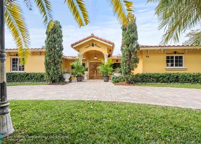 Property at 43 SE 7th Ave, Deerfield Beach, FL 33441, 5 beds, 3 baths