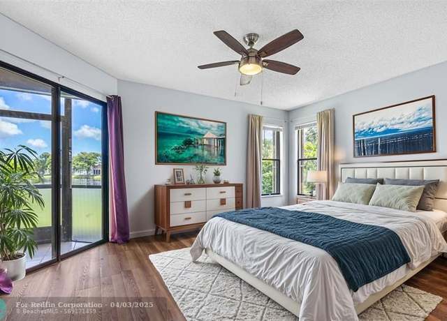 Property at 200 Crosswinds Dr Unit D1, Green Acres, FL 33413, 3 beds, 2 baths