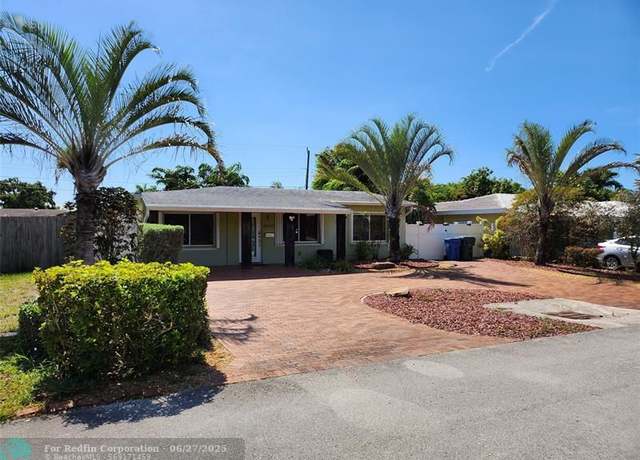 Property at 4610 NE 3rd Ave, Fort Lauderdale, FL 33334, 3 beds, 2 baths
