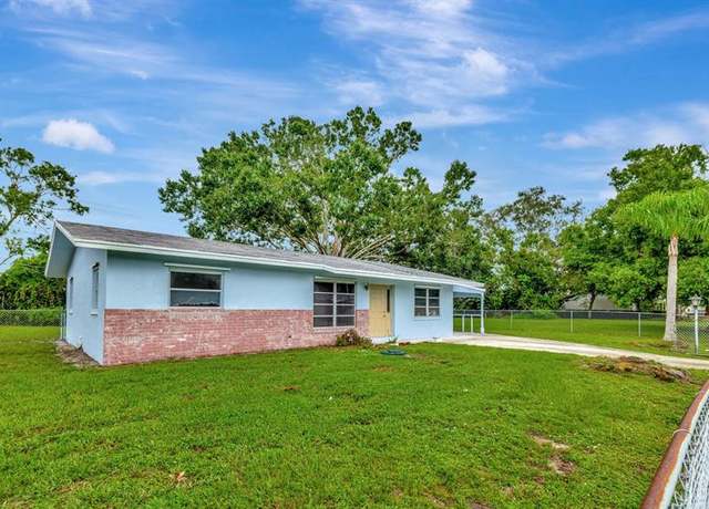 Property at 7202 Penny Ln, Fort Pierce, FL 34951, 3 beds, 1 bath