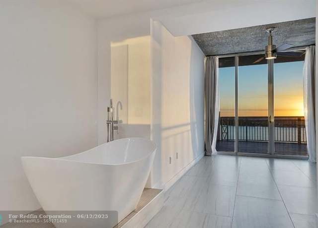 Property at 300 S Australian Ave #1110, West Palm Beach, FL 33401, 2 beds, 2 baths