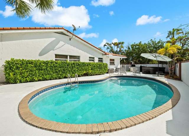 Property at 2200 36th St, Unit 1-2, Fort Lauderdale, FL 33308, 5 beds, 4 baths