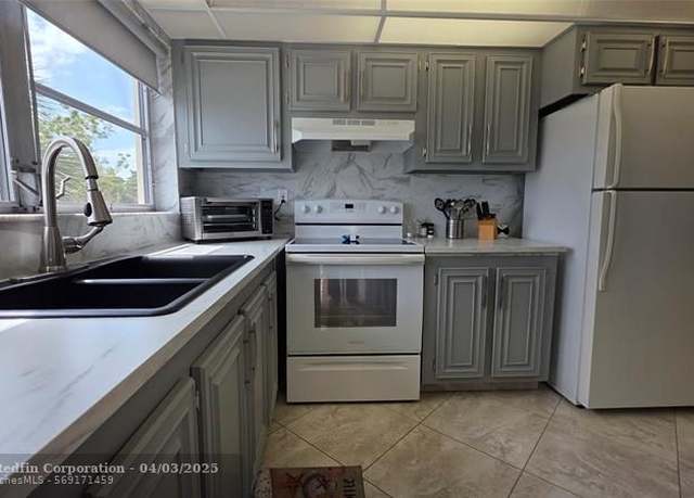 Property at 4047 NW 16th St #302, Fort Lauderdale, FL 33313, 1 bed, 1 bath
