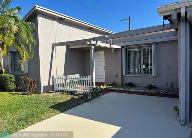 Property at 14838 Wildflower Ln #14838, Delray Beach, FL 33446, 3 beds, 2 baths