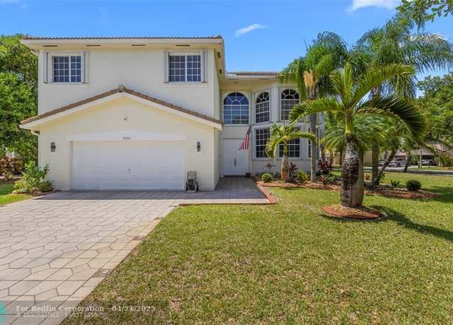 Property at 2022 SW 176th Ave, Miramar, FL 33029, 4 beds, 2.5 baths