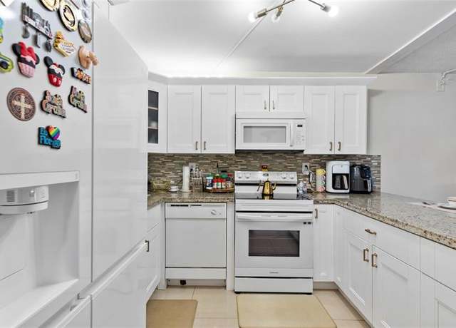 Property at 9300 SW 8th St #102, Boca Raton, FL 33428, 2 beds, 2 baths