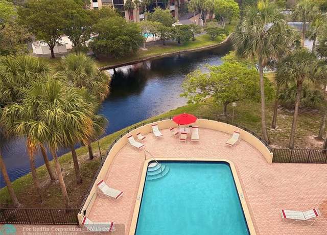 Property at 2304 S Cypress Bend Dr #515, Pompano Beach, FL 33069, 3 beds, 2 baths