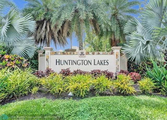 Property at 14375 Strathmore Ln #303, Delray Beach, FL 33446, 2 beds, 2 baths