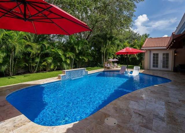 Property at 541 NW 110th Ave, Plantation, FL 33324, 4 beds, 2.5 baths