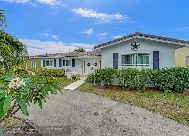 Property at 2119 N 49th Ave, Hollywood, FL 33021, 4 beds, 2 baths