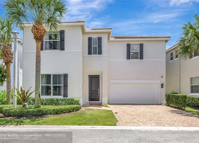 Property at 452 Tiffany Oaks Way, Boynton Beach, FL 33435, 4 beds, 2.5 baths