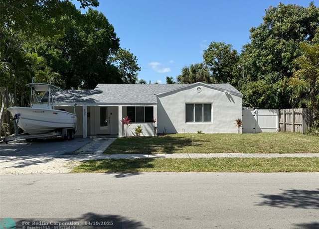 Property at 907 SW 17th St, Fort Lauderdale, FL 33315, 3 beds, 2 baths