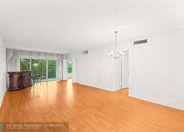 Property at 3200 N Palm Aire Dr #303, Pompano Beach, FL 33069, 2 beds, 2 baths