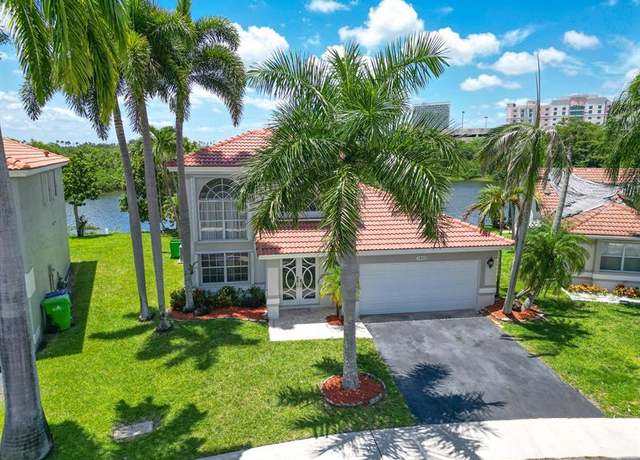 Property at 1403 NW 129th Way, Sunrise, FL 33323, 3 beds, 2.5 baths