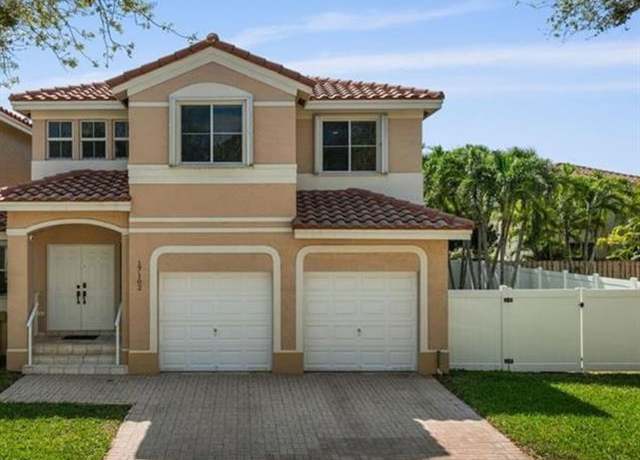 Property at 17102 SW 33rd Ct #17102, Miramar, FL 33027, 3 beds, 2.5 baths