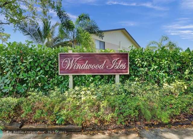 Property at 180 SE 7th St #208, Deerfield Beach, FL 33441, 2 beds, 2 baths