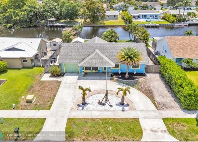 Property at 2919 Cormorant Rd, Delray Beach, FL 33444, 3 beds, 2 baths