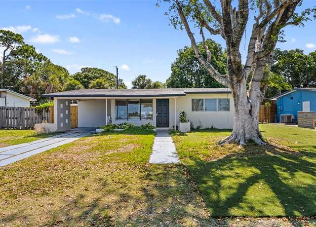 Property at 20 NE 17th Ave, Pompano Beach, FL 33060, 2 beds, 1 bath