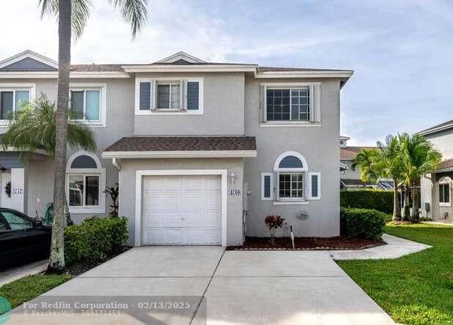 Property at 4760 SW 14th Ct, Deerfield Beach, FL 33442, 3 beds, 2.5 baths