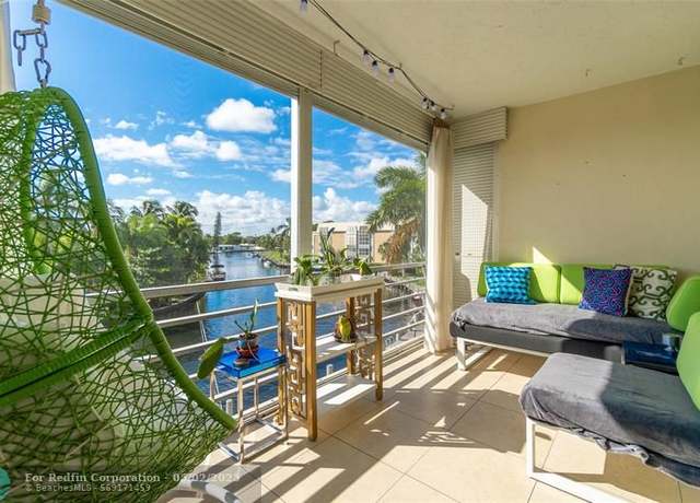 Property at 3010 NE 16th Ave #303, Oakland Park, FL 33334, 2 beds, 2 baths