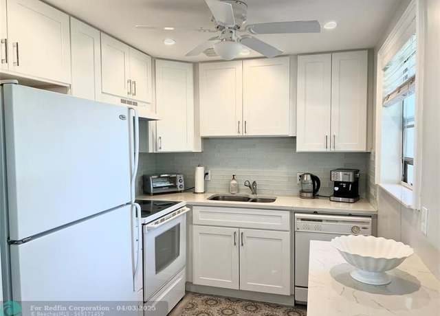 Property at 241 Markham L #241, Deerfield Beach, FL 33442, 2 beds, 1.5 baths