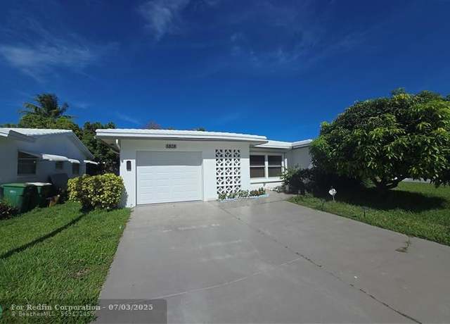 Property at 5808 NW 82nd Ter, Tamarac, FL 33321, 2 beds, 2 baths