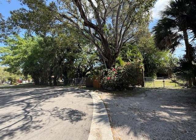 Property at 3340 SW 15th Ave, Fort Lauderdale, FL 33315