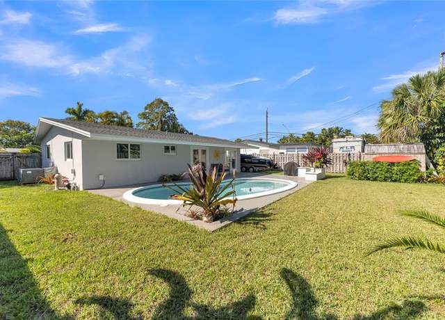 Property at 2021 NW 32nd Ct, Oakland Park, FL 33309, 3 beds, 1 bath