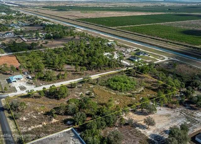 Property at 7691 14th Pl, FL 33935
