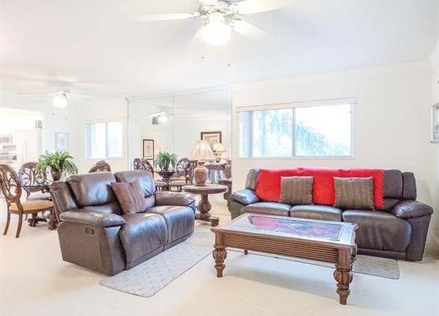 Property at 901 SW 141st Ave #301, Hollywood, FL 33027, 2 beds, 2 baths
