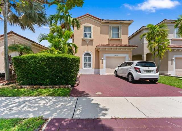 Property at 3711 NE 23rd Ct, Homestead, FL 33033, 4 beds, 3 baths