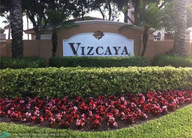 Property at 4944 SW 140th Ter #13, Hollywood, FL 33027, 2 beds, 2.5 baths