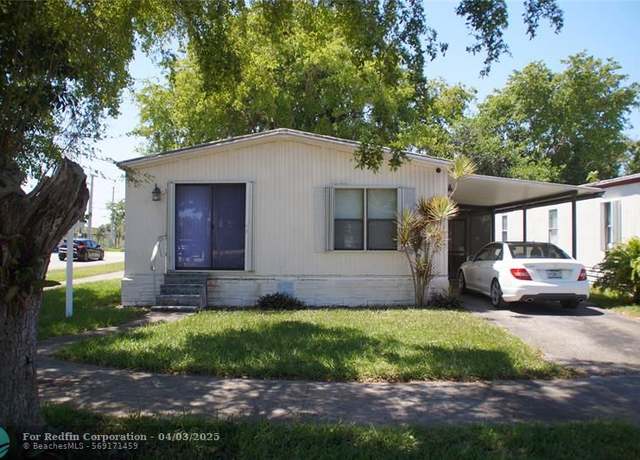 Property at 5321 SW 30th Way, Fort Lauderdale, FL 33312, 3 beds, 2 baths