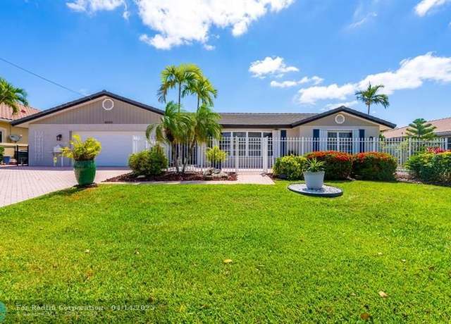 Property at 4020 NE 24th Ave, Lighthouse Point, FL 33064, 4 beds, 3 baths
