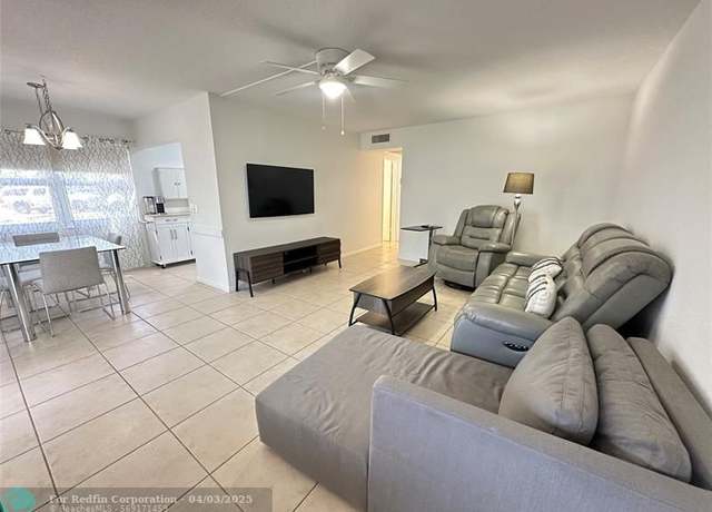 Property at 85 Ventnor E #85, Deerfield Beach, FL 33442, 2 beds, 1.5 baths